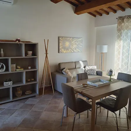 La Perla Del Holiday home *